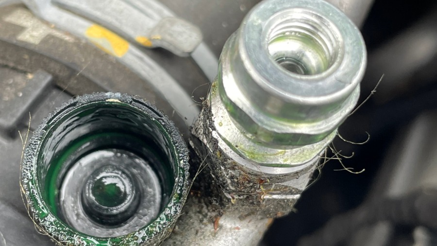 Car Air Conditioning Gas Leak